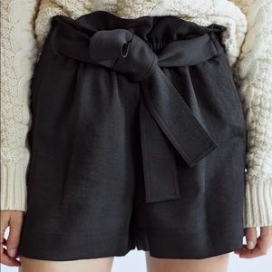 Wilfred Paperbag Short